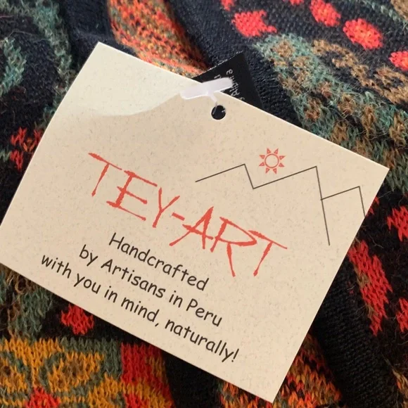 Mirabelle Poncho Alpaca Designed by Tey-Art - Picture 7 of 11